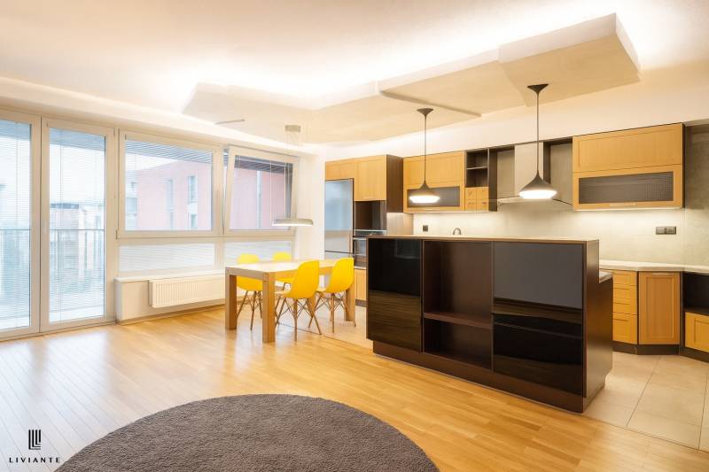 Rent Two bedroom apartment, Two bedroom apartment, Na križovatkách, Br