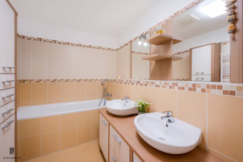 Rent Two bedroom apartment, Two bedroom apartment, Na križovatkách, Br