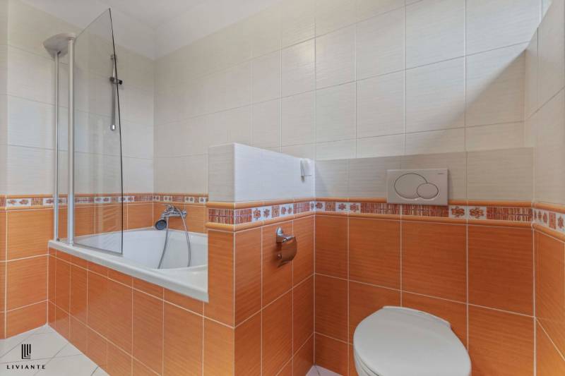 Rent Three bedroom apartment, Three bedroom apartment, Strmý vŕšok, Br
