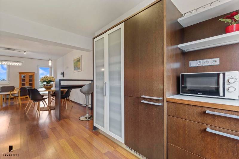Rent Three bedroom apartment, Three bedroom apartment, Strmý vŕšok, Br