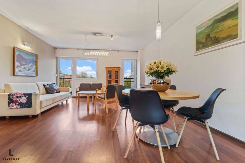 Rent Three bedroom apartment, Three bedroom apartment, Strmý vŕšok, Br