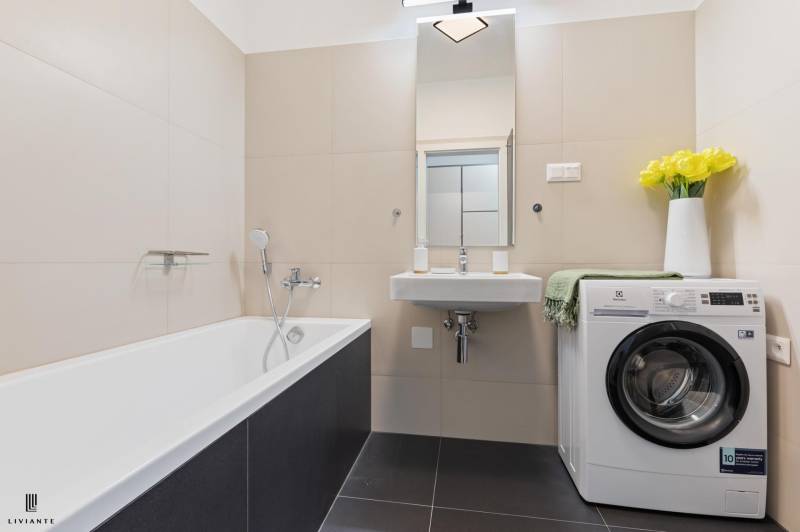 Rent One bedroom apartment, One bedroom apartment, Fialová, Bratislava