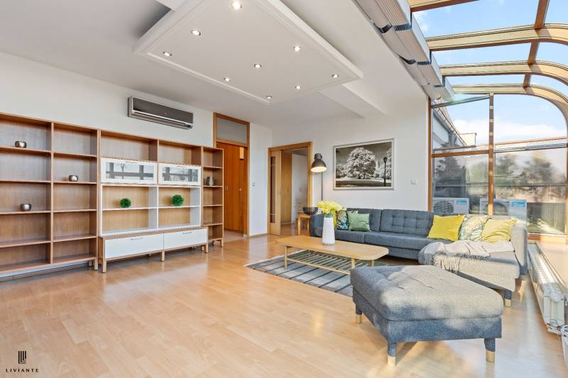 Rent Two bedroom apartment, Two bedroom apartment, Čapkova, Bratislava