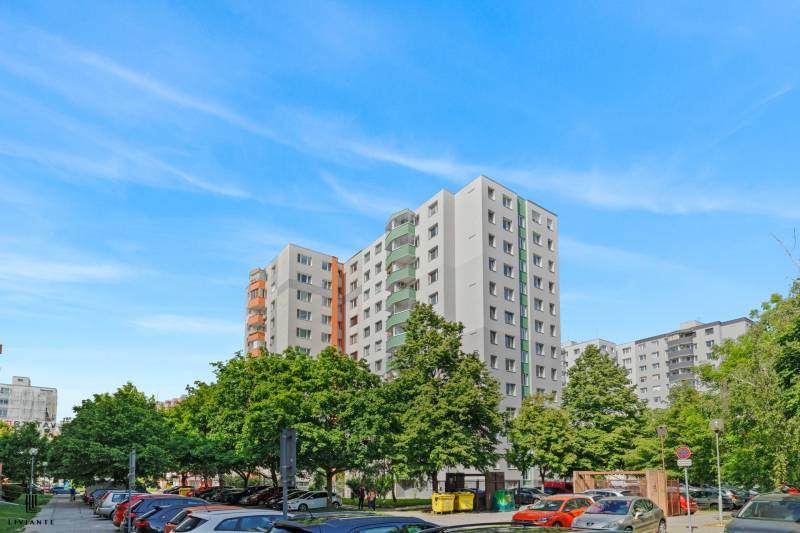 Sale Two bedroom apartment, Two bedroom apartment, Jána Smreka, Bratis