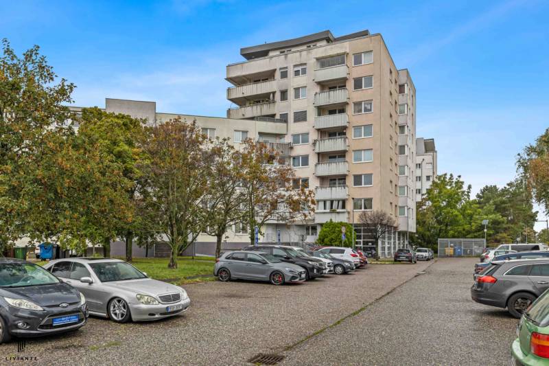 Sale Garage, Garage, Vrakunská cesta, Bratislava - Ružinov, Slovakia