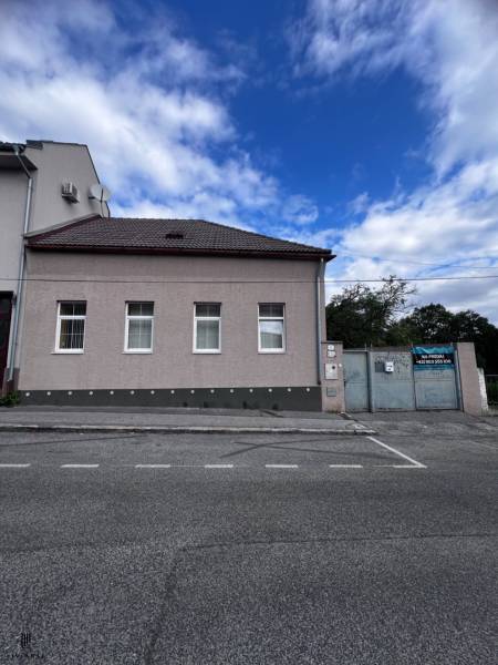 Sale Family house, Family house, Smrečianska, Bratislava - Nové Mesto,