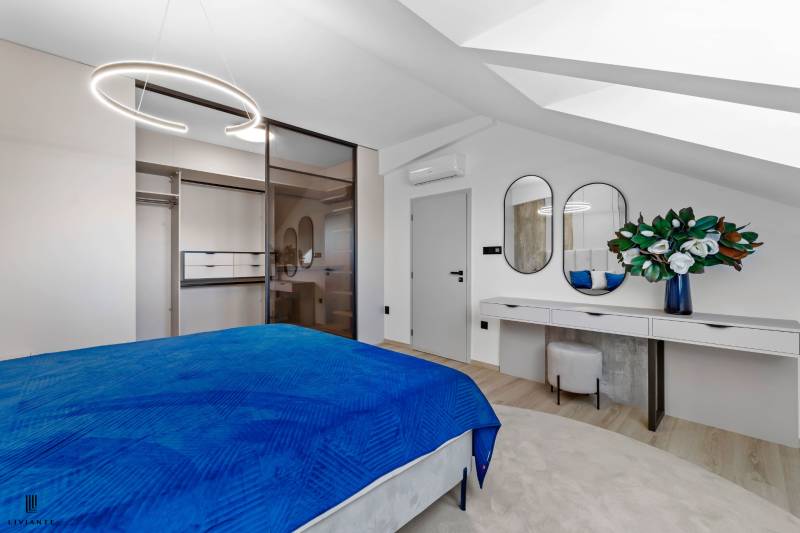 Rent Three bedroom apartment, Three bedroom apartment, Trnavská cesta,