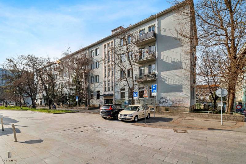Rent Three bedroom apartment, Three bedroom apartment, Trnavská cesta,