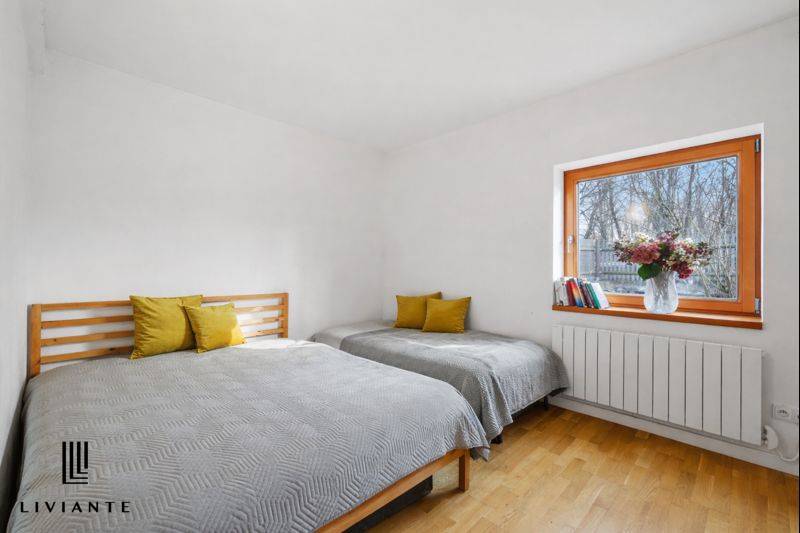 Sale Building, Building, Láb, Malacky, Slovakia