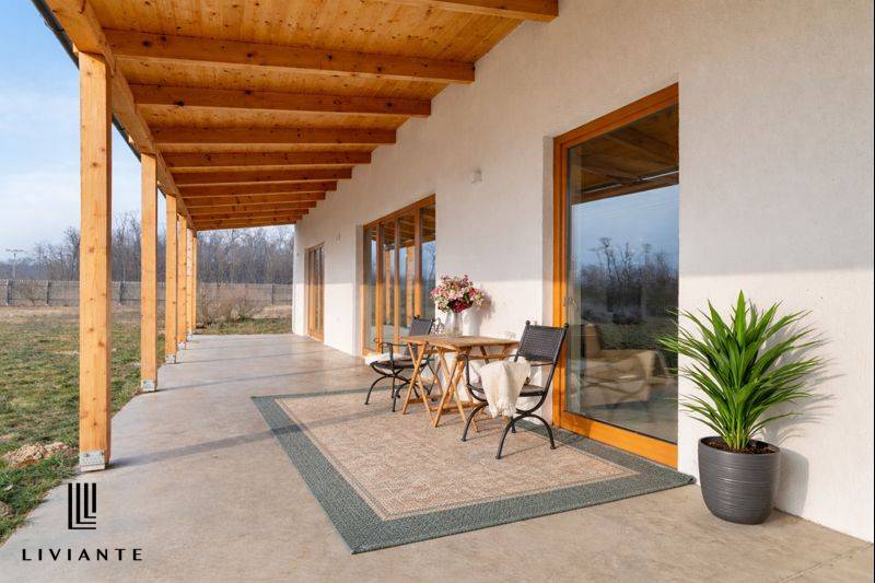 Sale Building, Building, Láb, Malacky, Slovakia