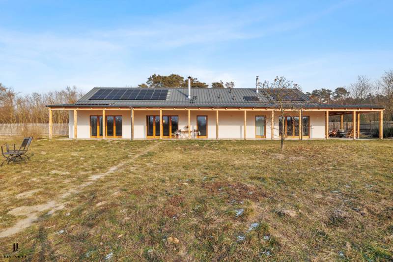 Sale Building, Building, Láb, Malacky, Slovakia