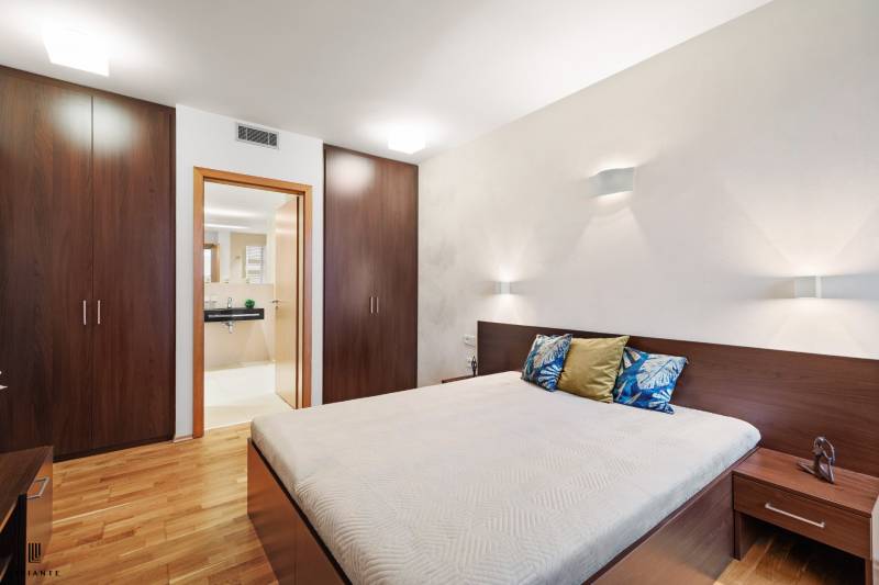 Rent One bedroom apartment, One bedroom apartment, Bratislava - Staré 