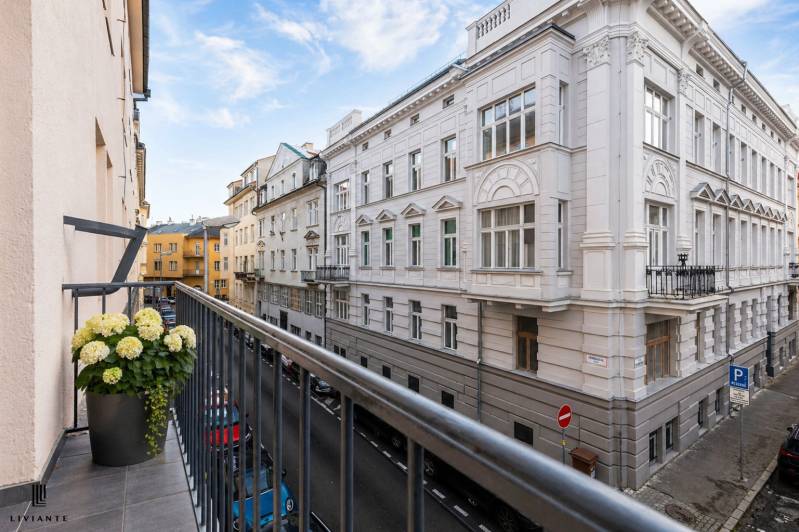 Sale Two bedroom apartment, Two bedroom apartment, Gunduličova, Bratis