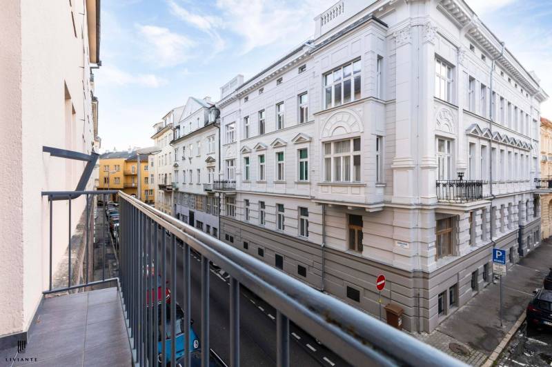 Sale Two bedroom apartment, Two bedroom apartment, Gunduličova, Bratis