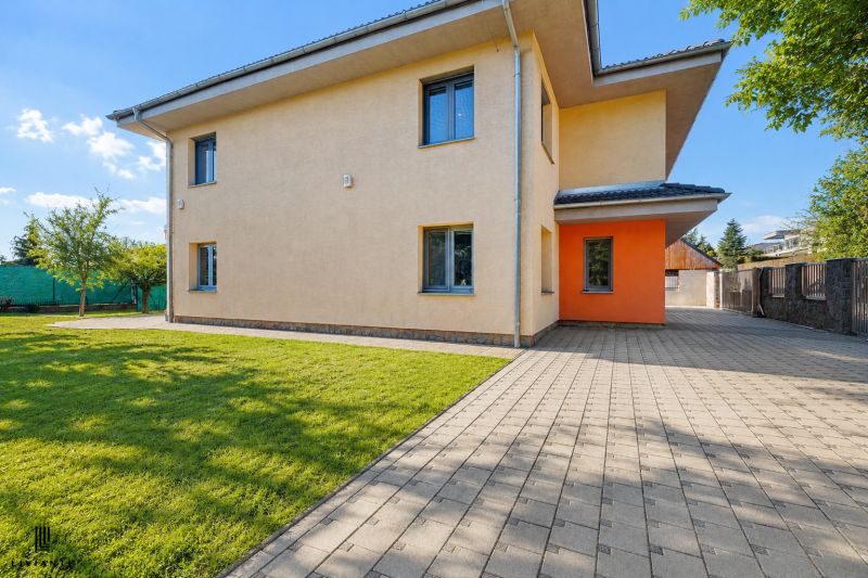 Sale Family house, Family house, Pod lesom, Bratislava - Karlova Ves, 