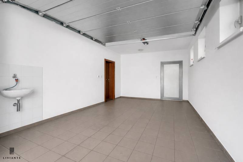 Sale Family house, Family house, Pod lesom, Bratislava - Karlova Ves, 