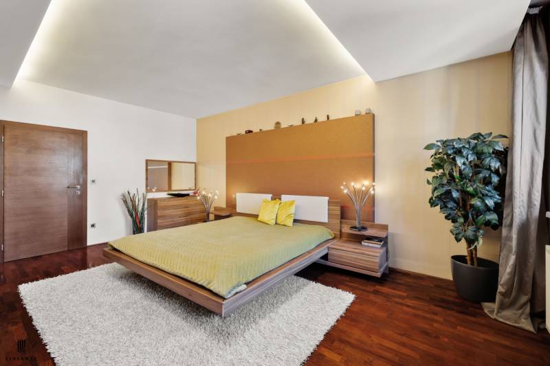 Sale Family house, Family house, Pod lesom, Bratislava - Karlova Ves, 