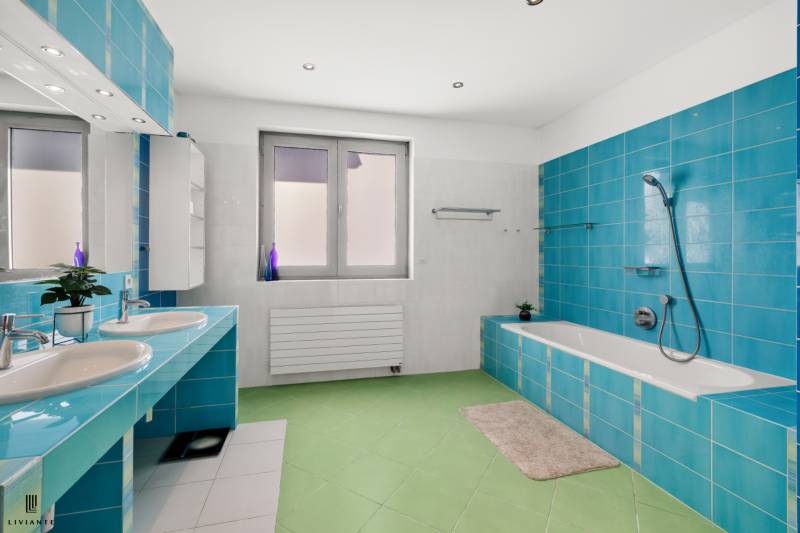 Sale Family house, Family house, Pod lesom, Bratislava - Karlova Ves, 