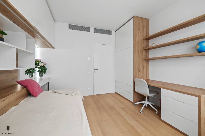 Rent Two bedroom apartment, Two bedroom apartment, Továrenská, Bratisl