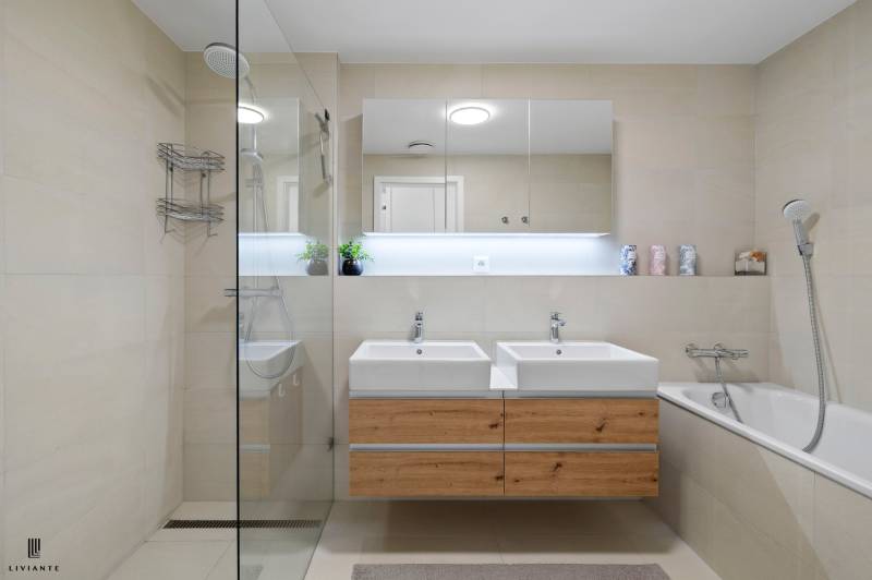 Rent Two bedroom apartment, Two bedroom apartment, Továrenská, Bratisl