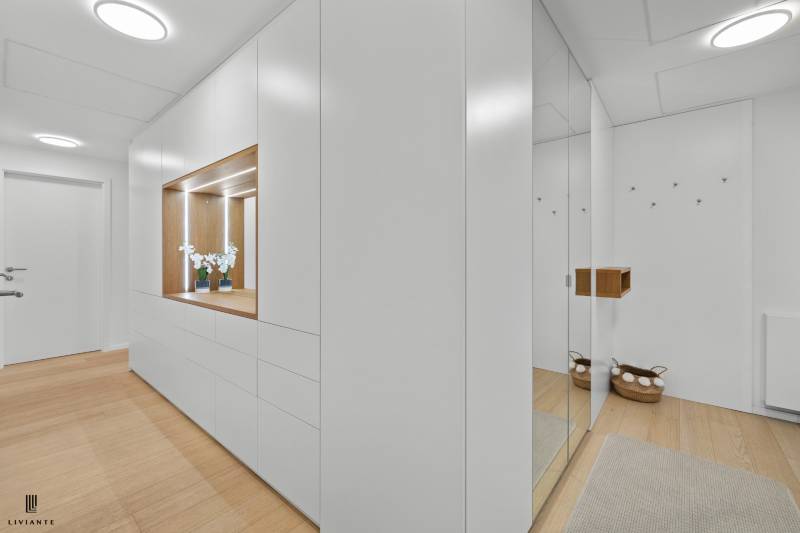 Rent Two bedroom apartment, Two bedroom apartment, Továrenská, Bratisl