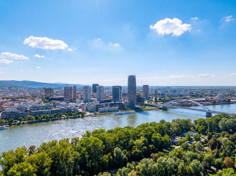 Rent Four+ bedroom apartment, Four+ bedroom apartment, Bratislava - St