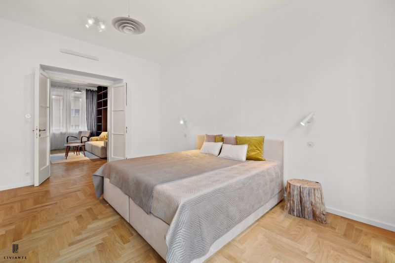 Rent Three bedroom apartment, Three bedroom apartment, Gröslingova, Br