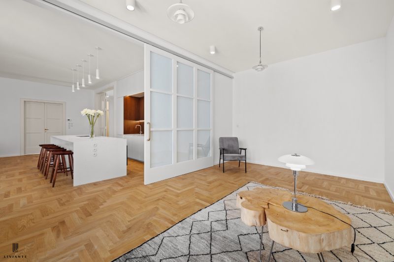 Rent Three bedroom apartment, Three bedroom apartment, Gröslingova, Br