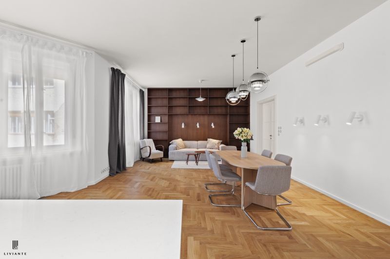 Rent Three bedroom apartment, Three bedroom apartment, Gröslingova, Br