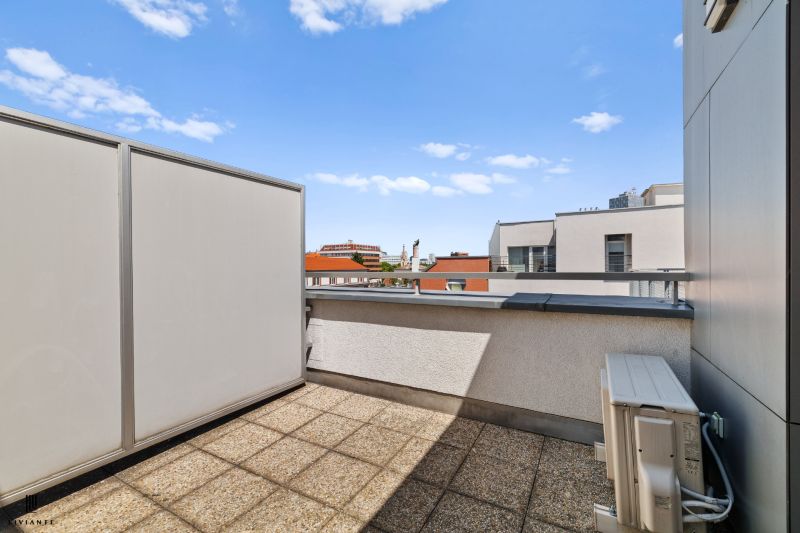 Rent Three bedroom apartment, Three bedroom apartment, Dunajská, Brati