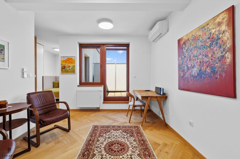 Rent Three bedroom apartment, Three bedroom apartment, Dunajská, Brati