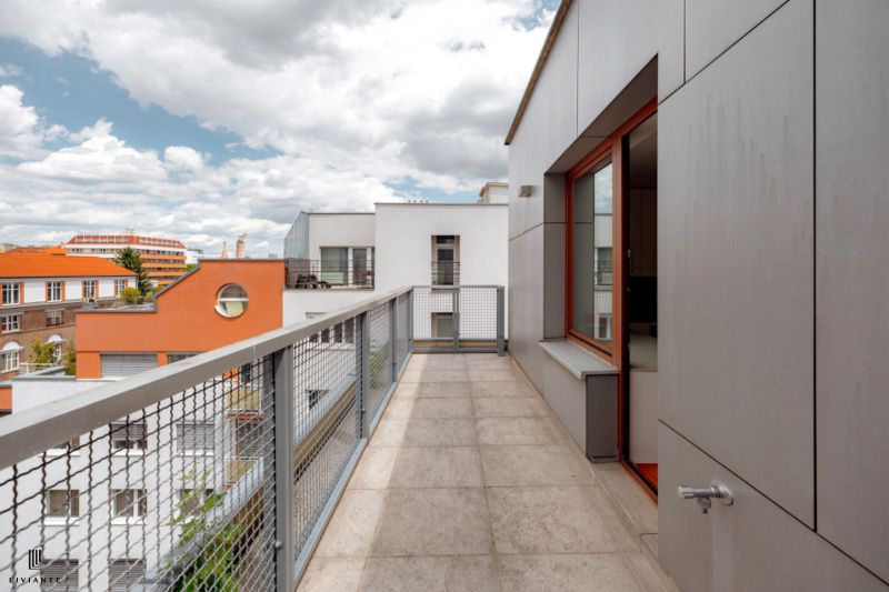 Rent Three bedroom apartment, Three bedroom apartment, Dunajská, Brati
