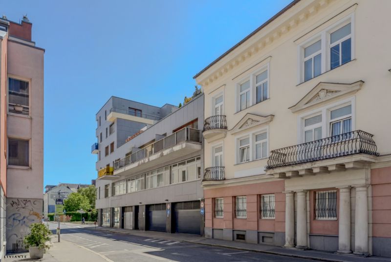 Rent Three bedroom apartment, Three bedroom apartment, Dunajská, Brati