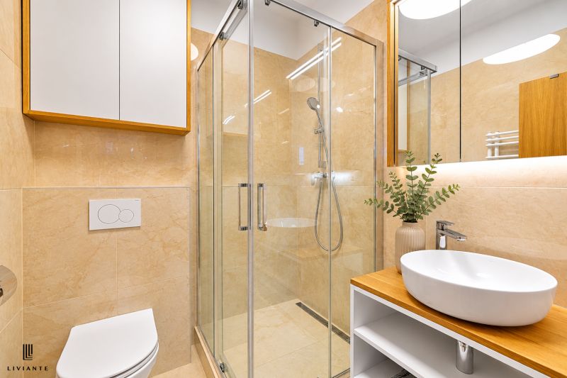 Rent Three bedroom apartment, Three bedroom apartment, Dunajská, Brati