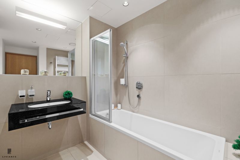 Rent One bedroom apartment, One bedroom apartment, Dvořákovo nábrežie,