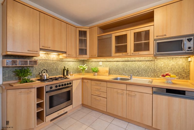 Sale Two bedroom apartment, Two bedroom apartment, Jégeho, Bratislava 