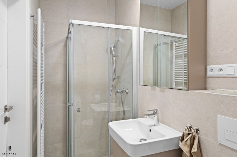 Rent One bedroom apartment, One bedroom apartment, Pod kopčekom, Brati