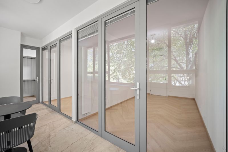 Sale Three bedroom apartment, Three bedroom apartment, Komárnická, Bra