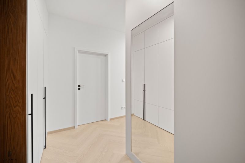 Sale Three bedroom apartment, Three bedroom apartment, Komárnická, Bra