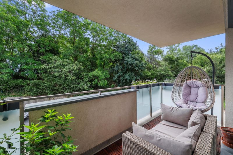 Rent Three bedroom apartment, Three bedroom apartment, Staré grunty, B