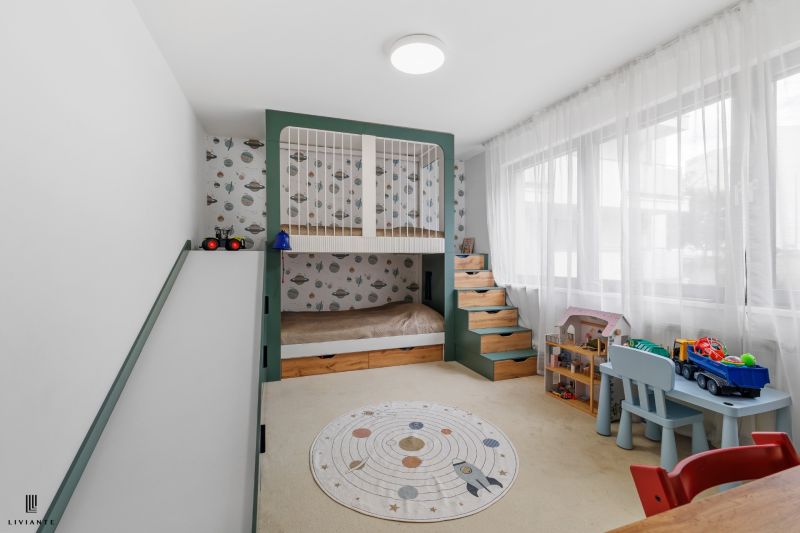 Rent Three bedroom apartment, Three bedroom apartment, Staré grunty, B