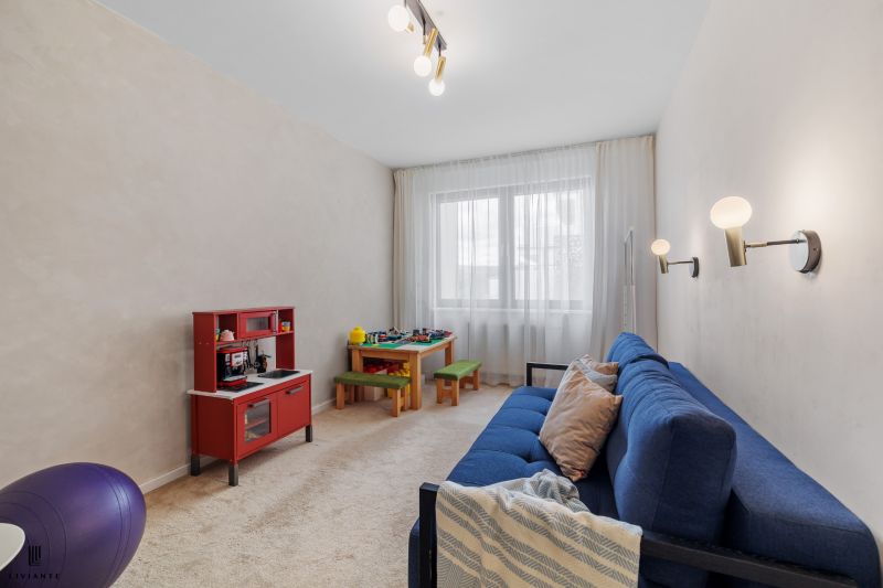 Rent Three bedroom apartment, Three bedroom apartment, Staré grunty, B