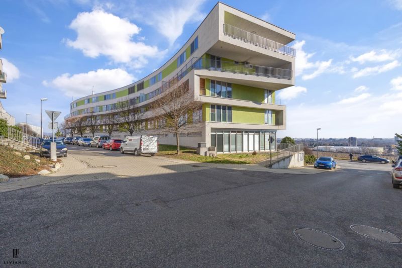 Sale Three bedroom apartment, Three bedroom apartment, Horská, Bratisl