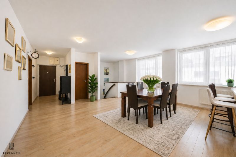 Sale Three bedroom apartment, Three bedroom apartment, Horská, Bratisl