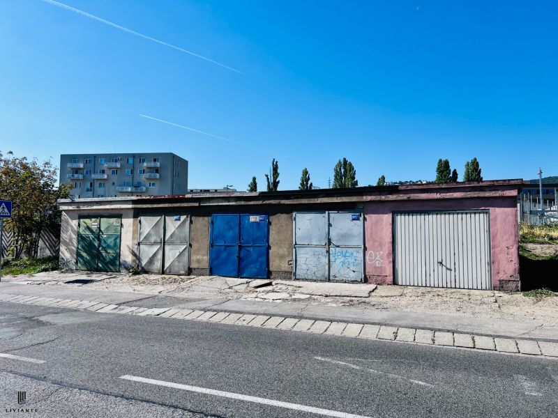 Sale Garage, Garage, Kukučínova, Bratislava - Nové Mesto, Slovakia