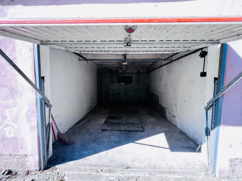 Sale Garage, Garage, Kukučínova, Bratislava - Nové Mesto, Slovakia