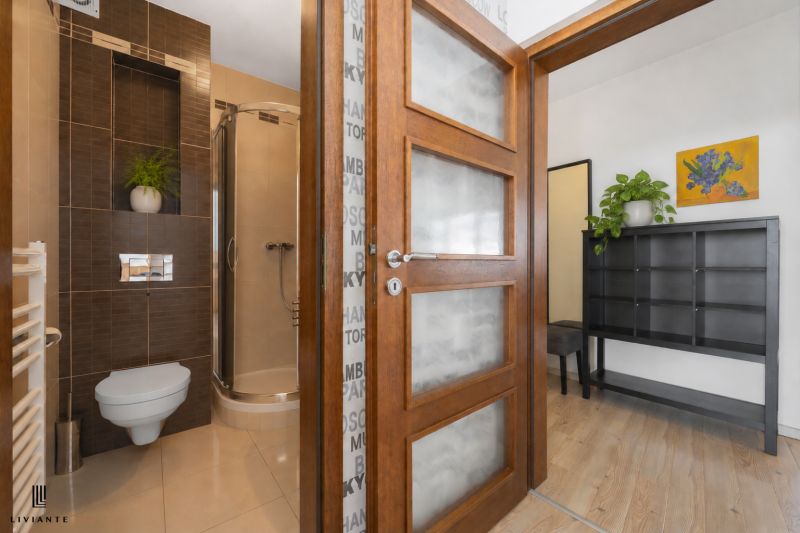 Sale Three bedroom apartment, Three bedroom apartment, Horská, Bratisl