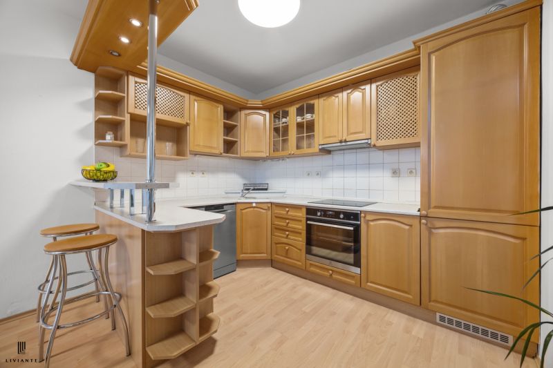 Rent One bedroom apartment, One bedroom apartment, Kresánkova, Bratisl