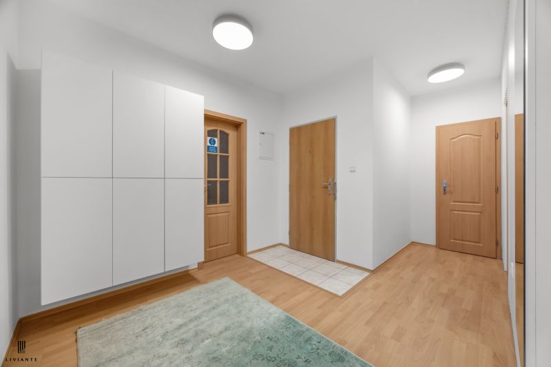 Rent One bedroom apartment, One bedroom apartment, Kresánkova, Bratisl